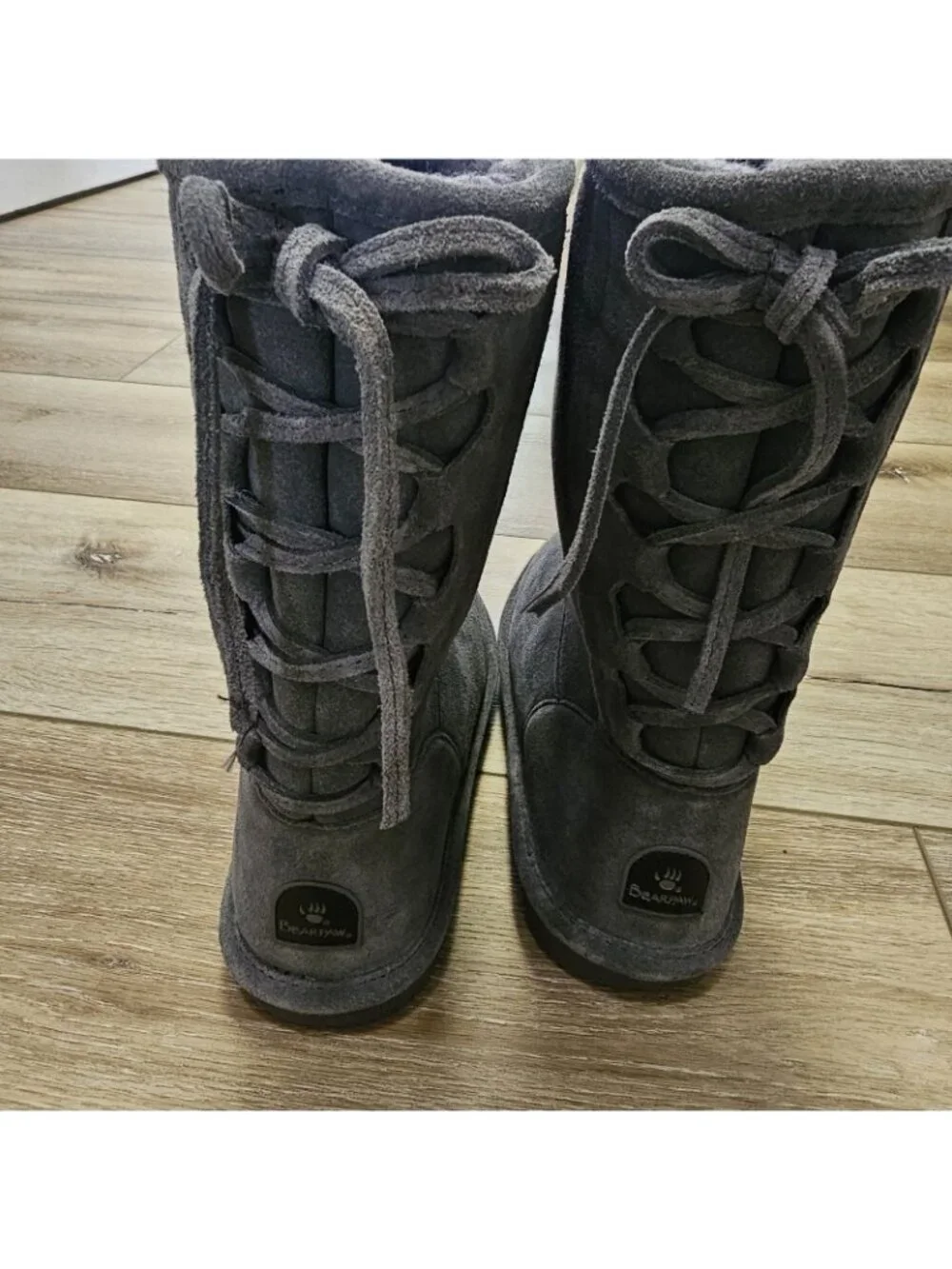 Bearpaw Phyllis II Suede Charcoal Lace up Back Womens Boots Size US 11